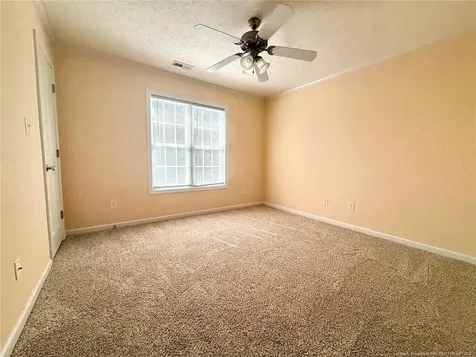 3332 Kenmont Lane Hope Mills NC 28348