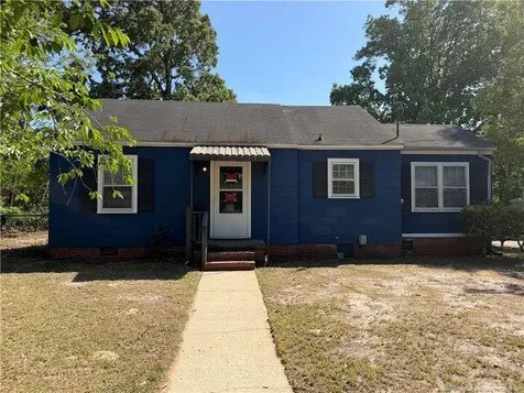 216 Brainerd Avenue Fayetteville NC 28301