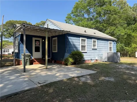 216 Brainerd Avenue Fayetteville NC 28301