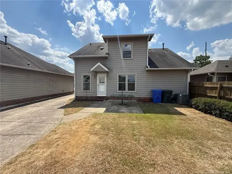 1813 Stetson Lane Fayetteville NC 28304
