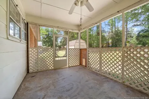 621 Ashboro Street Fayetteville NC 28311