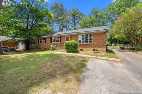 621 Ashboro Street Fayetteville NC 28311