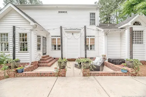 2704 Cobblestone Drive Sanford NC 27330