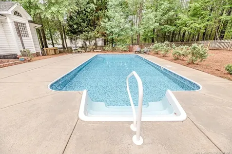 2704 Cobblestone Drive Sanford NC 27330