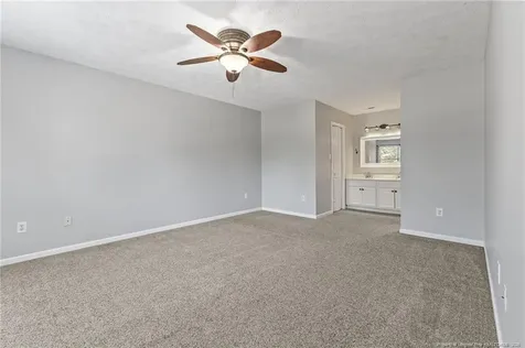 5372 Amberhill Court Fayetteville NC 28311