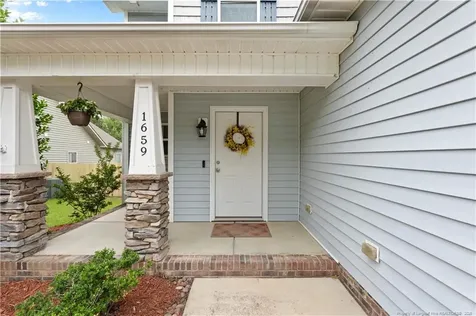 1659 Rock Creek Lane Fayetteville NC 28301