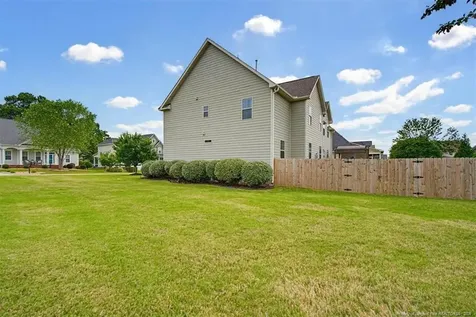 3121 Eaglecrest Lane Fayetteville NC 28306
