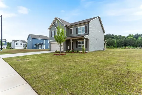 1622 Old Barn Road Fayetteville NC 28312