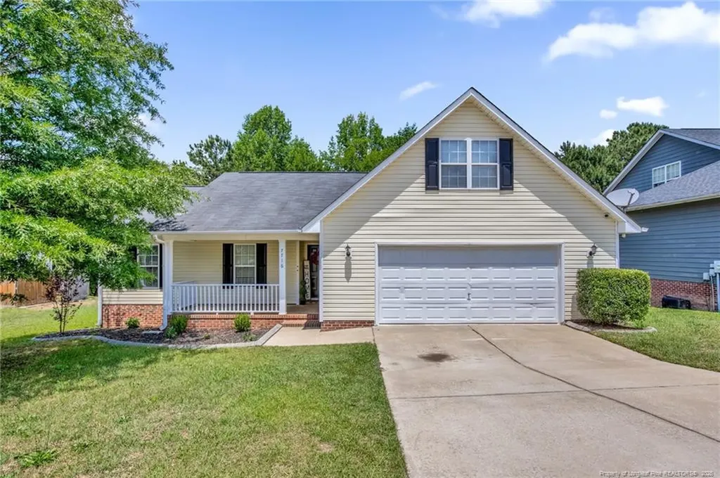 7716 Redwood Avenue Fayetteville NC 28314