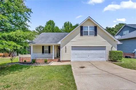 7716 Redwood Avenue Fayetteville NC 28314
