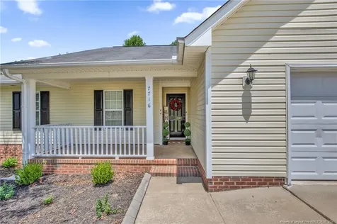 7716 Redwood Avenue Fayetteville NC 28314