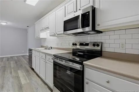 401 Meadowland Court Hope Mills NC 28348
