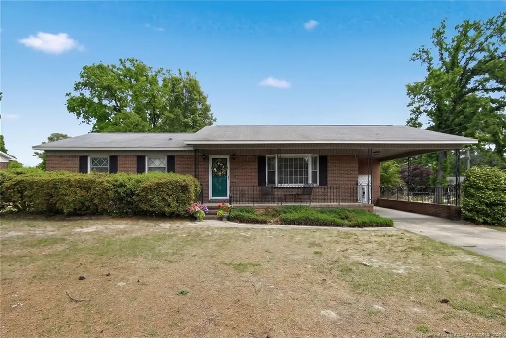 1413 Camelot Drive Fayetteville NC 28304