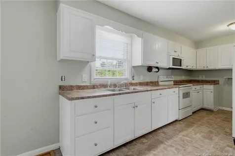 1413 Camelot Drive Fayetteville NC 28304