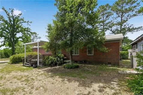 1413 Camelot Drive Fayetteville NC 28304