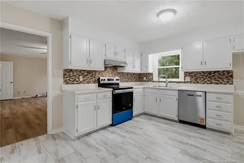 1712 Valley Ridge Drive Fayetteville NC 28303