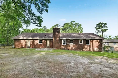 1712 Valley Ridge Drive Fayetteville NC 28303