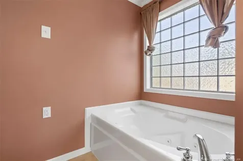 3558 Sturbridge Drive Hope Mills NC 28348