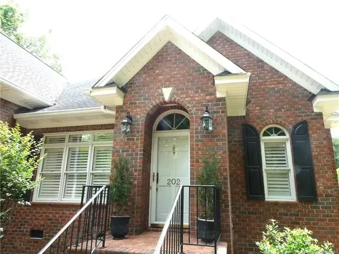 202 Walnut Cove Drive Lumberton NC 28358