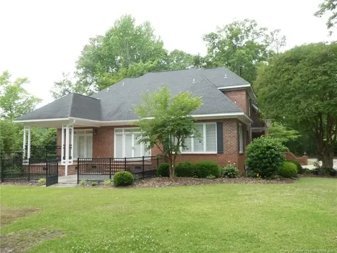 202 Walnut Cove Drive Lumberton NC 28358