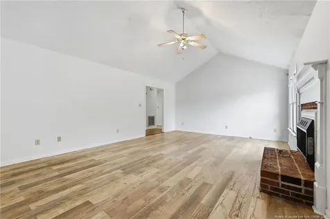 1967 Oakview Drive Fayetteville NC 28314