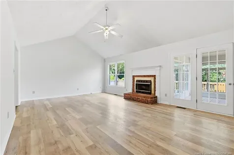 1967 Oakview Drive Fayetteville NC 28314
