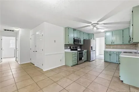 1967 Oakview Drive Fayetteville NC 28314