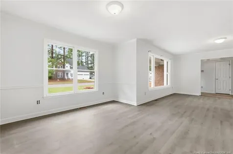 1967 Oakview Drive Fayetteville NC 28314