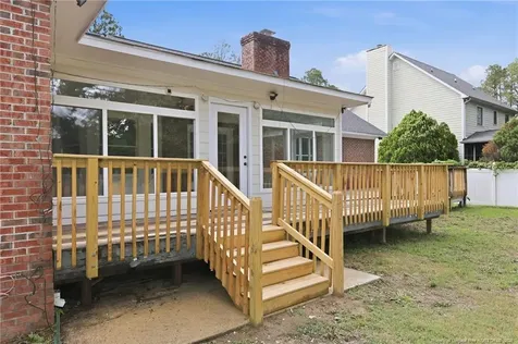 1967 Oakview Drive Fayetteville NC 28314