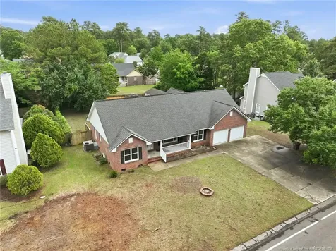 1967 Oakview Drive Fayetteville NC 28314