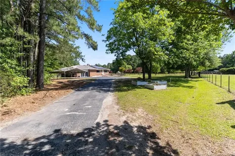 207 Cicero Beatty Road Raeford NC 28376