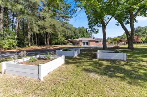207 Cicero Beatty Road Raeford NC 28376