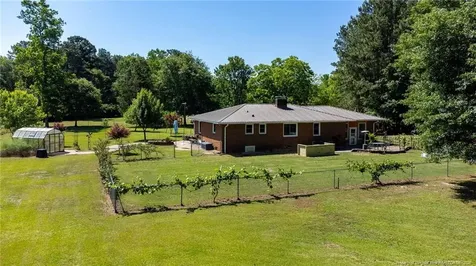 207 Cicero Beatty Road Raeford NC 28376