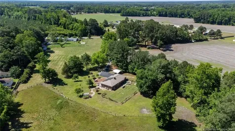 207 Cicero Beatty Road Raeford NC 28376