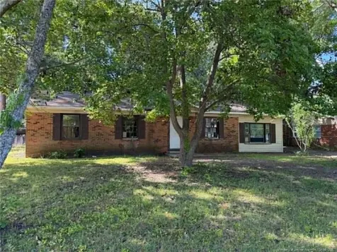 6559 Amanda Circle Fayetteville NC 28304