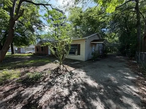 6559 Amanda Circle Fayetteville NC 28304