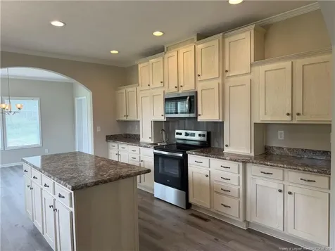 4107 Twisted Hickory Road Elizabethtown NC 28337