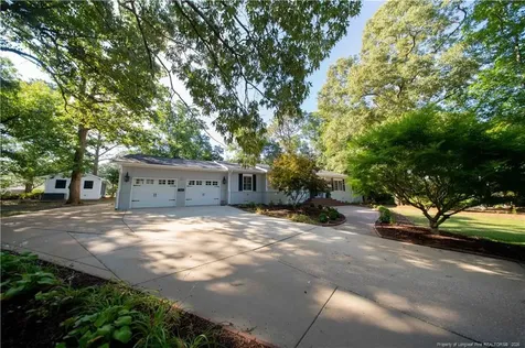 2901 Wessex Court Fayetteville NC 28306