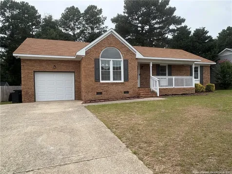 2544 Previs Road Fayetteville NC 28306