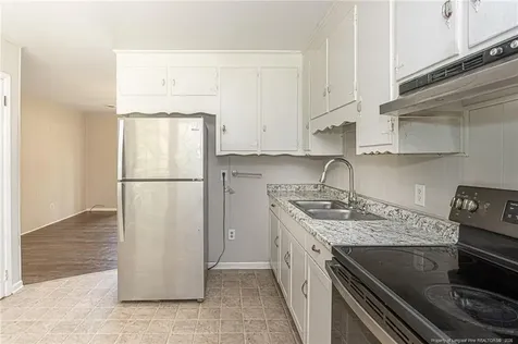 80 Lakeview Drive Spring Lake NC 28390