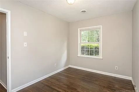80 Lakeview Drive Spring Lake NC 28390