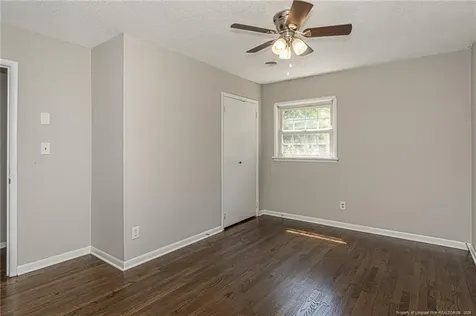 80 Lakeview Drive Spring Lake NC 28390