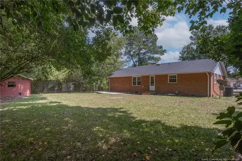 80 Lakeview Drive Spring Lake NC 28390