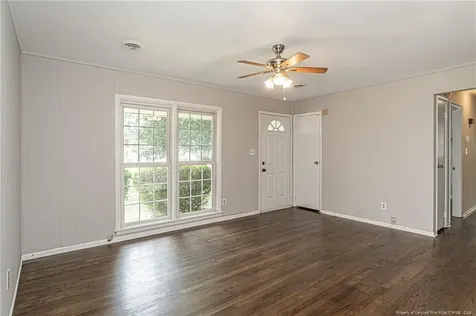 80 Lakeview Drive Spring Lake NC 28390