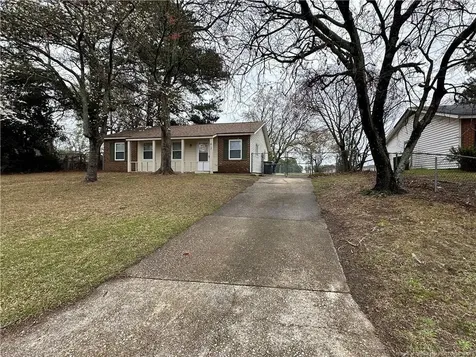 613 Kellam Circle Fayetteville NC 28311