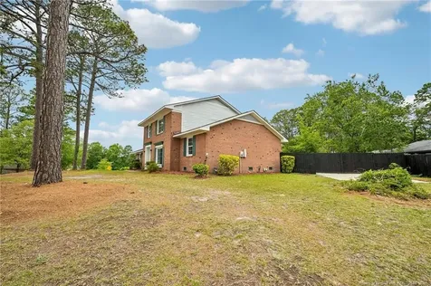 1999 Westcliff Road Fayetteville NC 28304