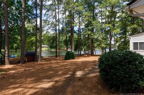 3516 Niagara Carthage Road Whispering Pines NC 28327