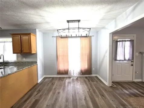 910 Foxhunt Lane Fayetteville NC 28314