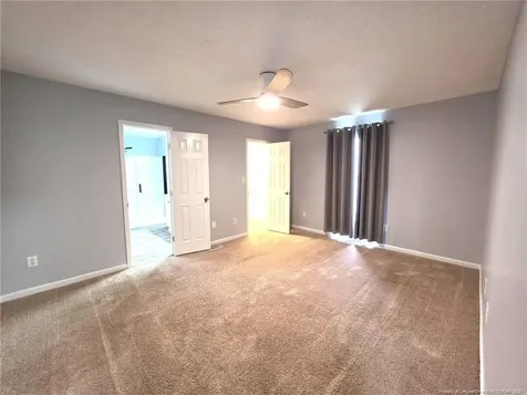910 Foxhunt Lane Fayetteville NC 28314