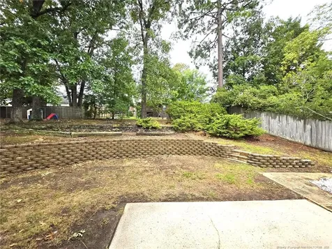 910 Foxhunt Lane Fayetteville NC 28314
